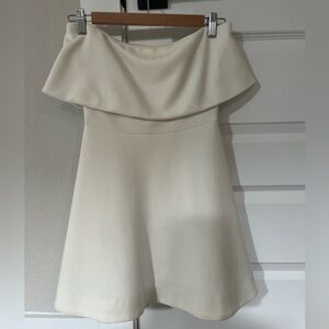 Elizabeth and James off white mini dress, in perfect condition. Only worn once.